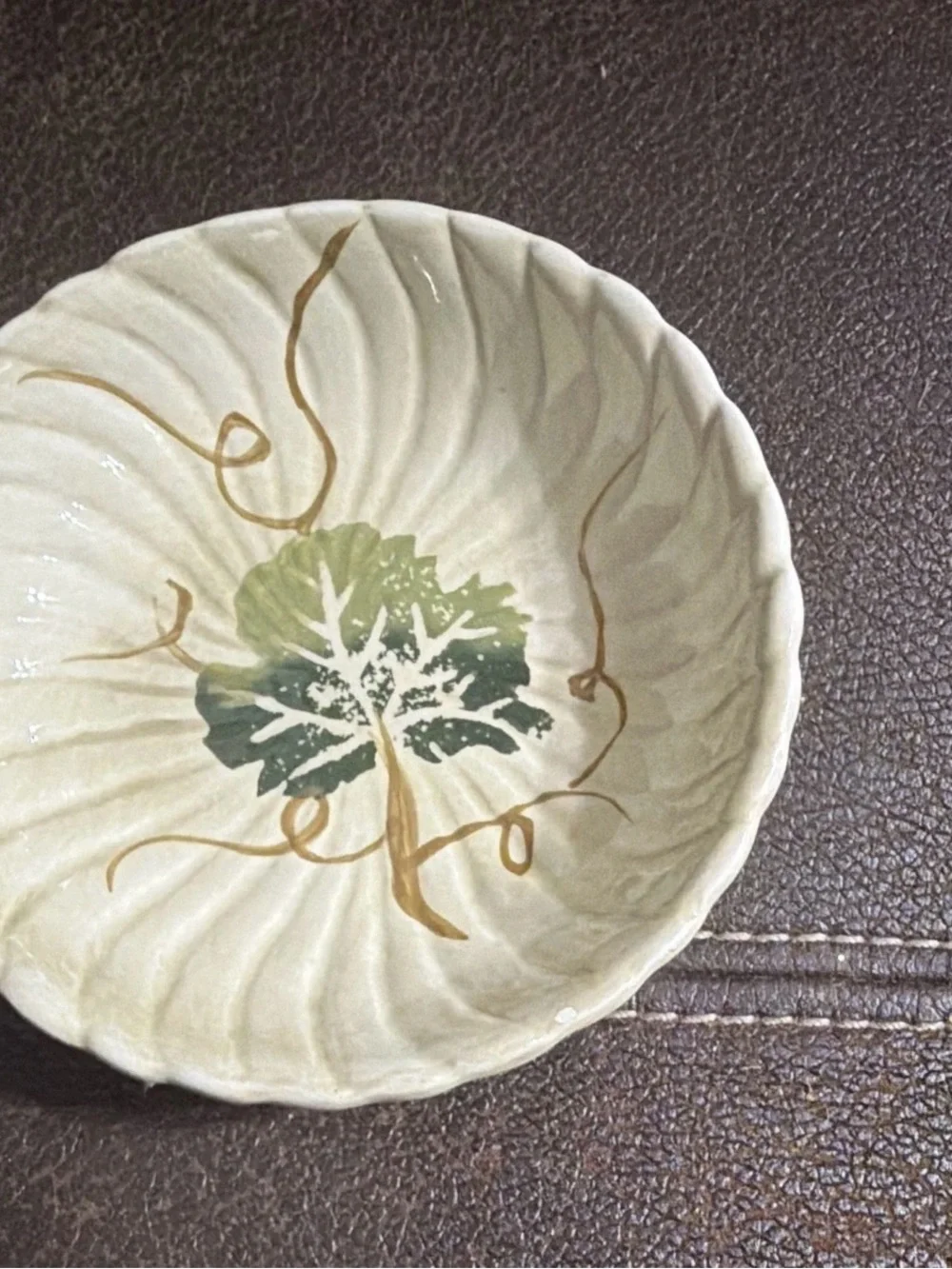 Vintage Ceramic Leaf Accent Sauce Bowls - Cream and Green